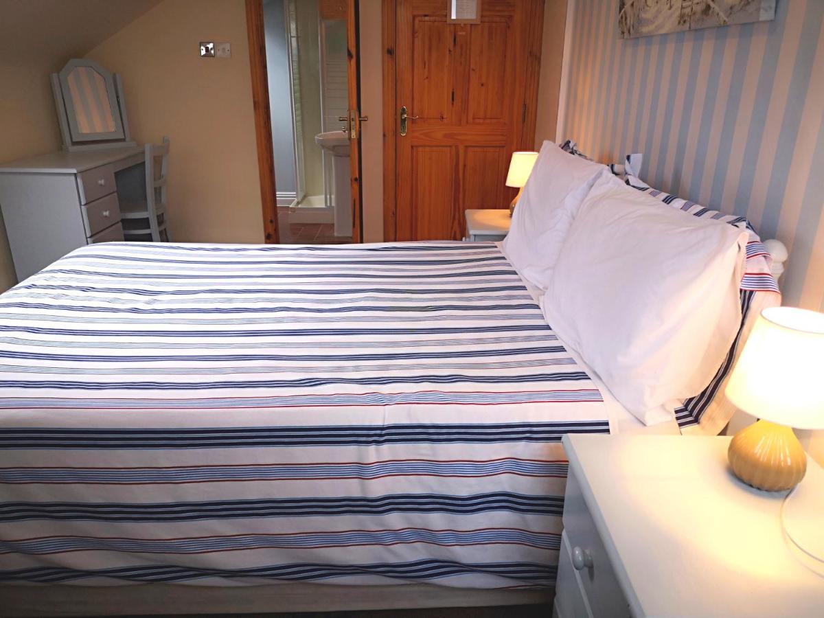 Seawinds Bed And Breakfast Killybegs Bagian luar foto