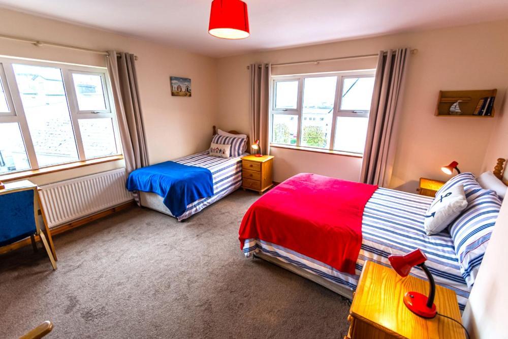 Seawinds Bed And Breakfast Killybegs Bagian luar foto